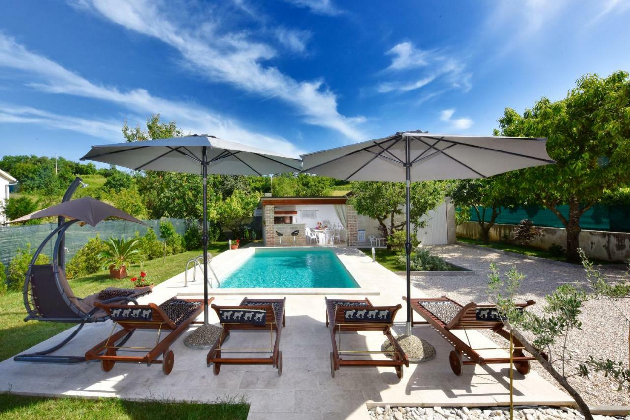Vižinada Villa Aromatica מראה חיצוני תמונה
