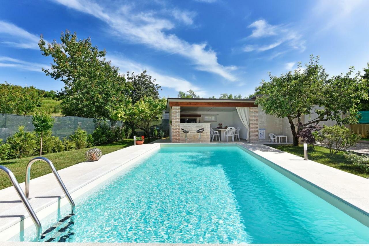 Vižinada Villa Aromatica מראה חיצוני תמונה